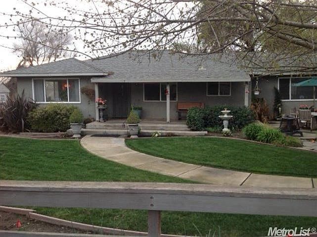 1st image of 31093 S Garden Ave