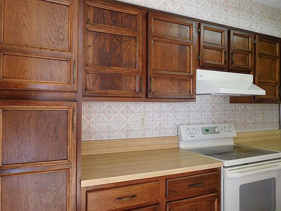 2nd image of 2644 E Covenanter Ct