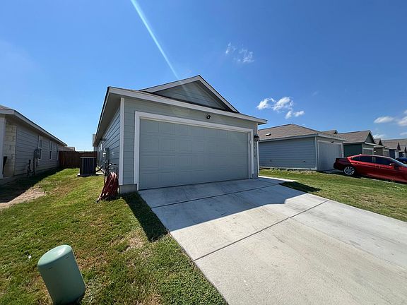 3rd image of 2910 Charpak Dr