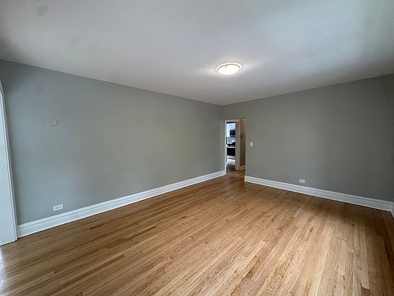 3rd image of 3305-07 W Catalpa Ave