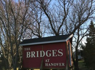 10801 Settlers Ln N, Hanover, MN 55341