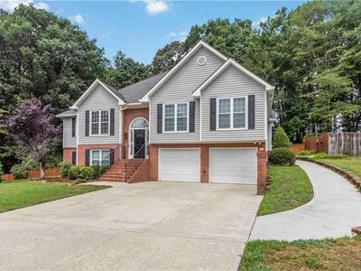 556 Wine Cluster Ct, Grayson, GA, 30017