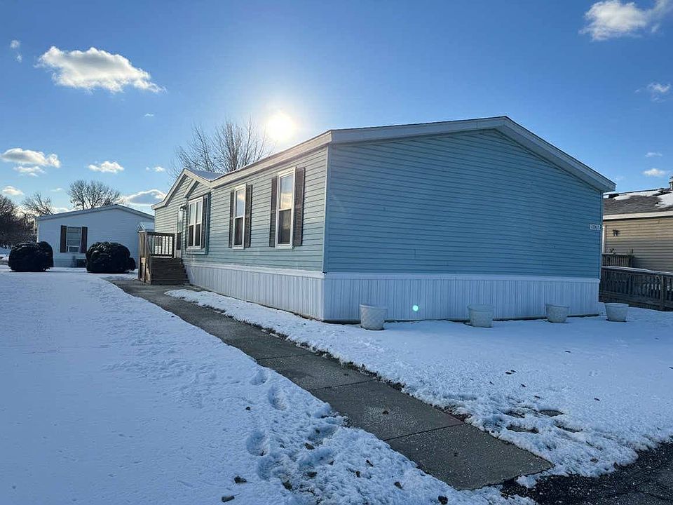 1st image of 2322 Crestview Dr #99