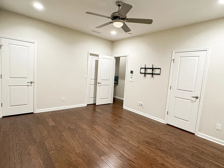 745 Fountainhead Ln NE #14 — Photo 33