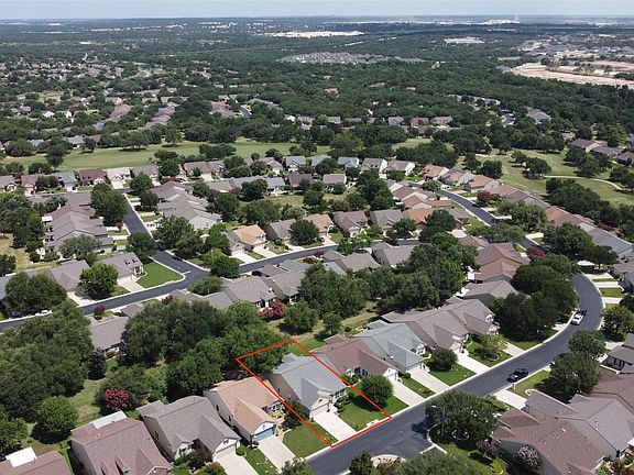 2nd image of 311 Deer Meadow Cir
