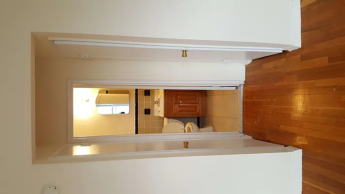 Rented by 1st Premier Realty Network Inc | media 5