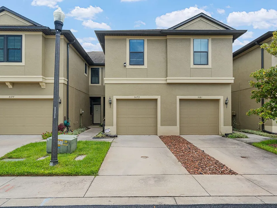 5179 Bay Isle Cir