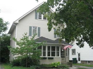 75 Spencer Rd, Irondequoit, NY 14609