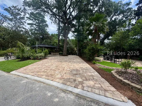 133 Arrow Rd #232, Hilton Head Island, SC 29928