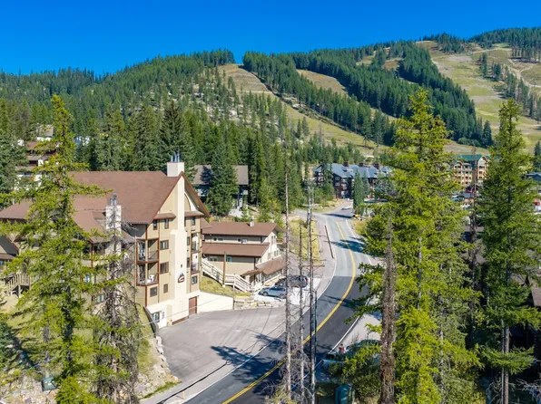 3840 Big Mountain Rd #204, Whitefish, MT 59937