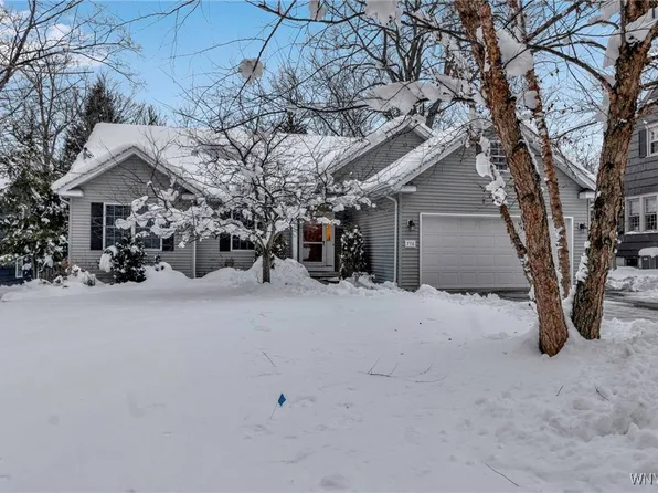 776 E Fillmore Ave, East Aurora, NY 14052