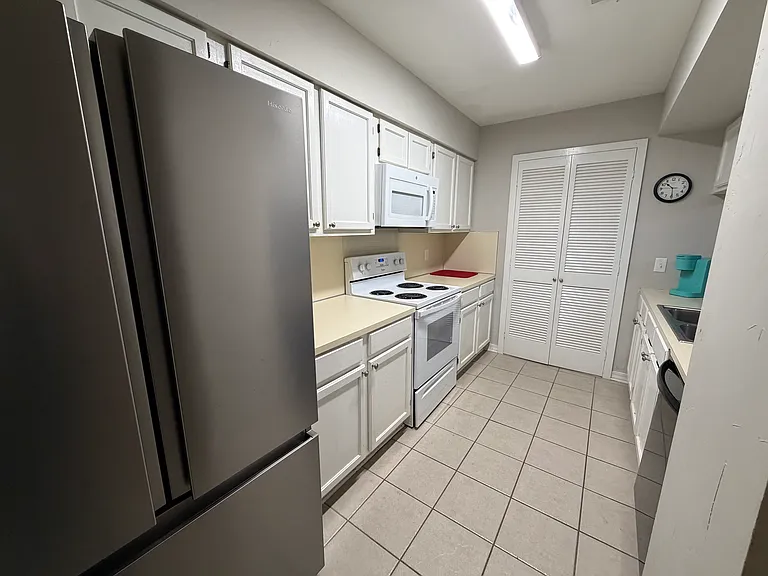 9505 Balsa Dr — Photo 8