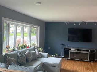 6 Poplar Rd, Garnerville, NY 10923