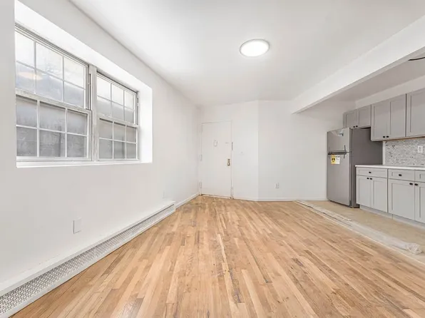 1400 Prospect Avenue image 9 of 9