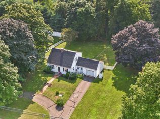 15 Grove St, Wallingford, CT 06492