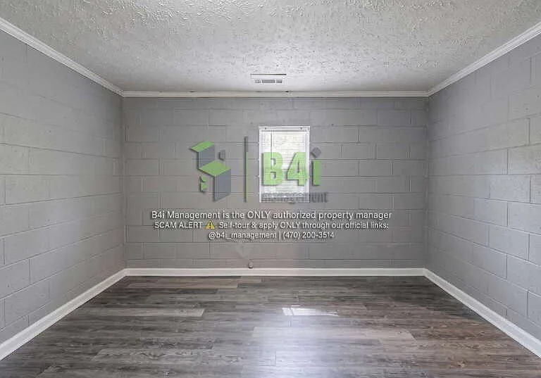1205 Spring St — Photo 8