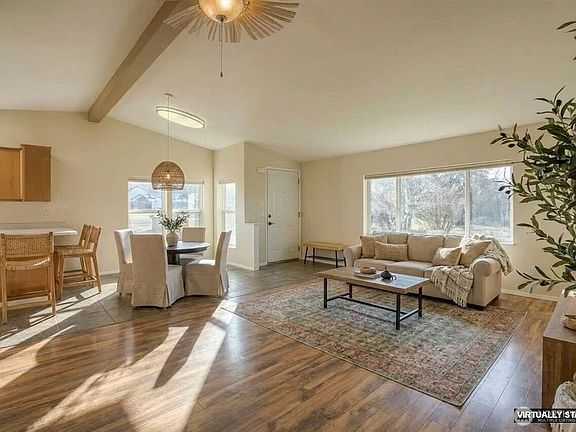 5th image of 4687 Wishkah Road