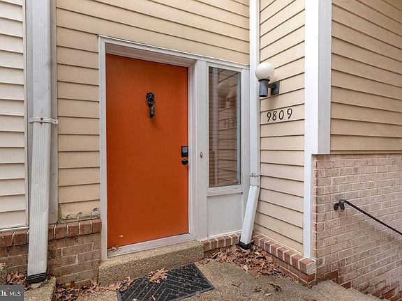 2nd image of 9809 Lake Shore Dr