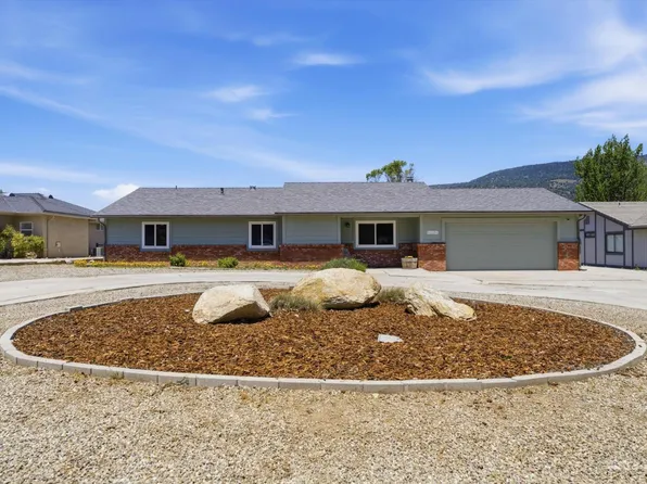 29821 Jamaica Dunes Dr, Tehachapi, CA 93561