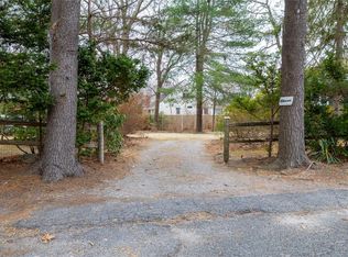 11 Bellport Rd, Sound Beach, NY 11789