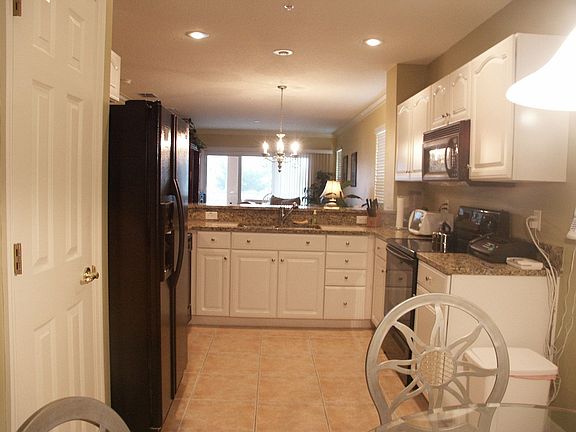 4th image of 600 Canopy Walk Ln APT 615