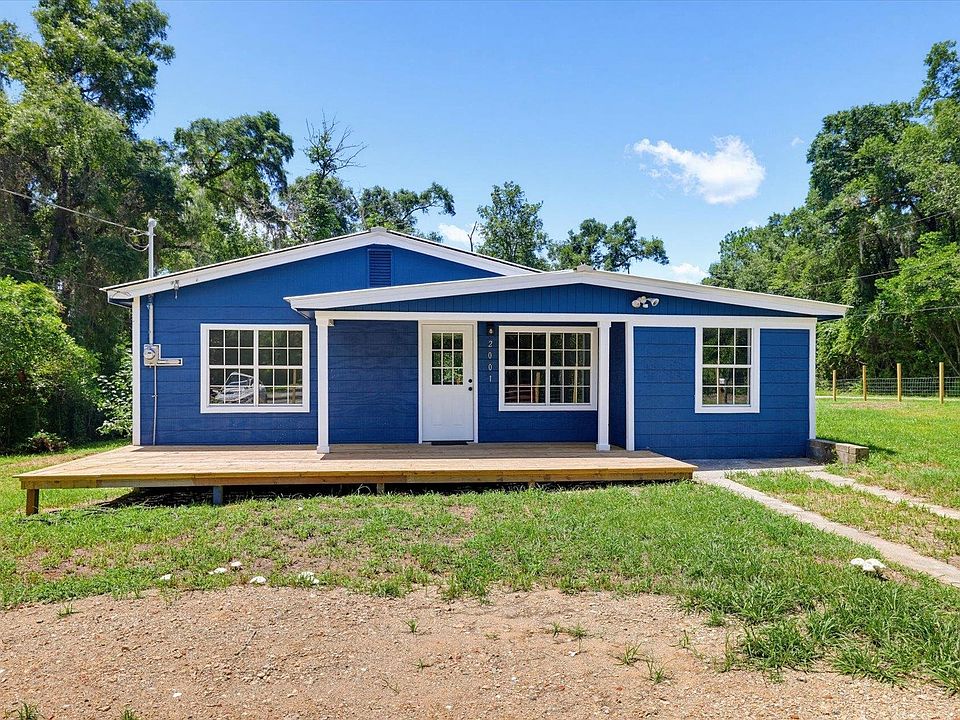 1st image of 2001 Summer Ln