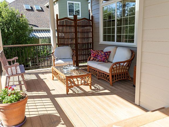 5th image of 230 Clear Ridge Drive