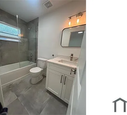 636 Lake Palms Dr — Photo 15