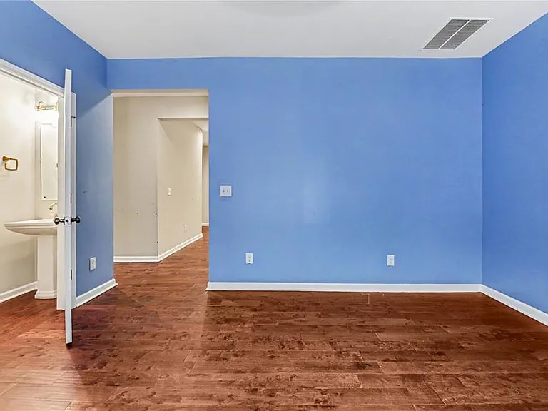 3544 College St — Photo 18