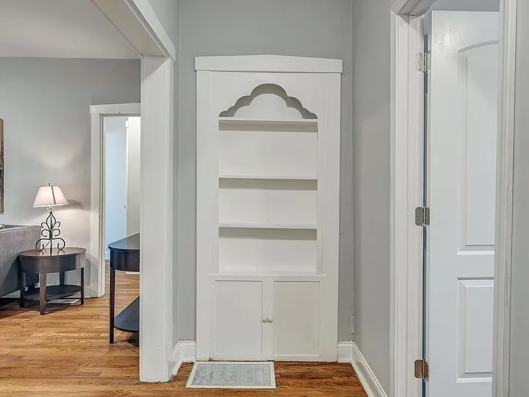 3106 Gurney Ave #1S — Photo 11