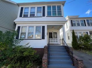 11 Schaefer Rd, Maplewood, NJ 07040