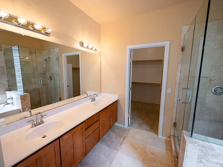 18462 W Western Star Blvd — Photo 16