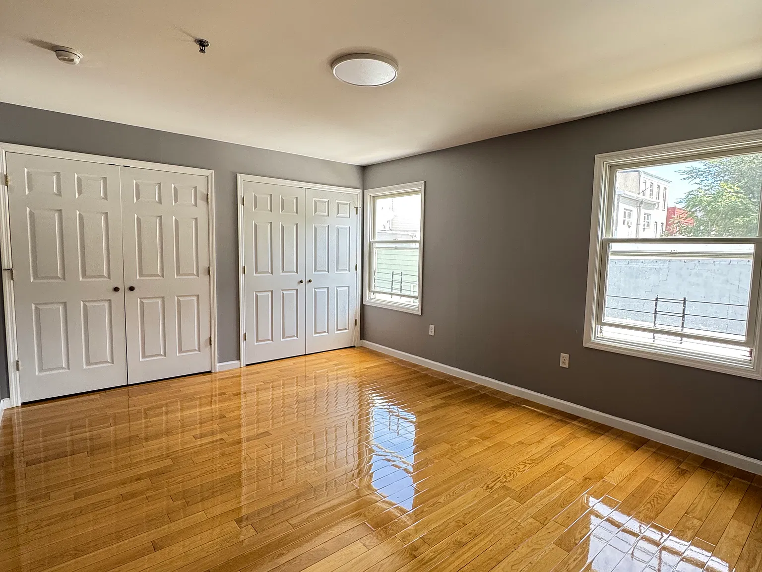 3 bed, $3,000 — Photo 3