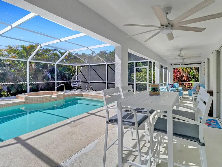172 Plantation Cir — Photo 32