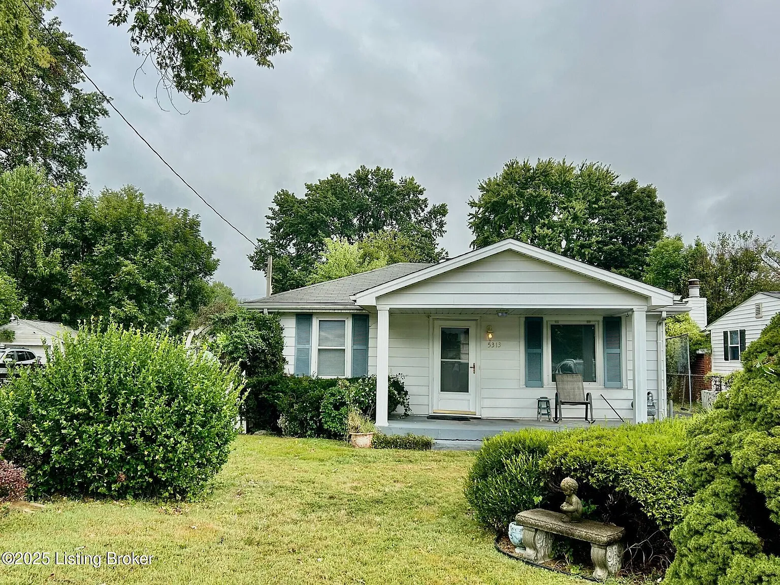 5313 Euclid Ave photo 1