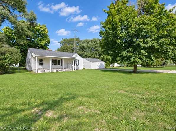 300 S Elms Rd, Flushing, MI 48433