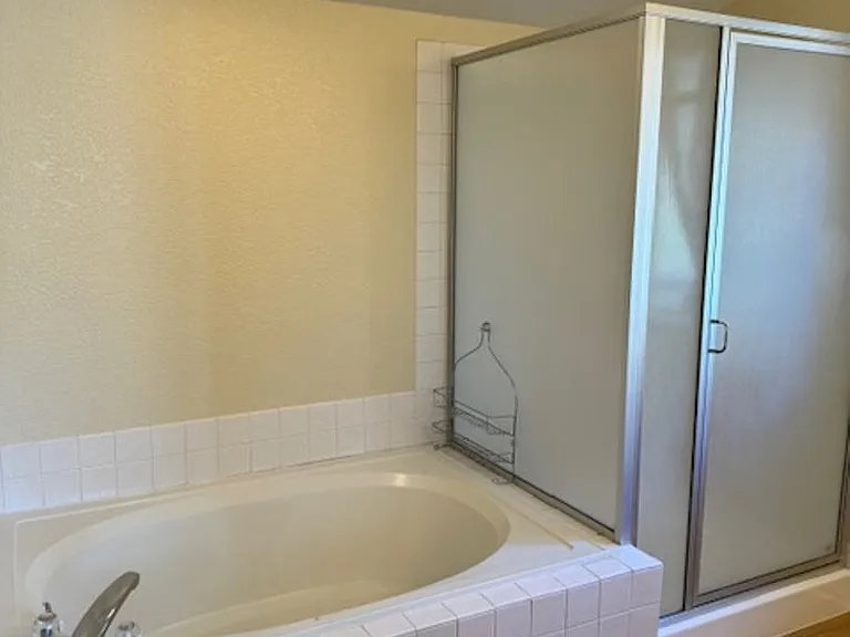 22918 Windwood Ln — Photo 16