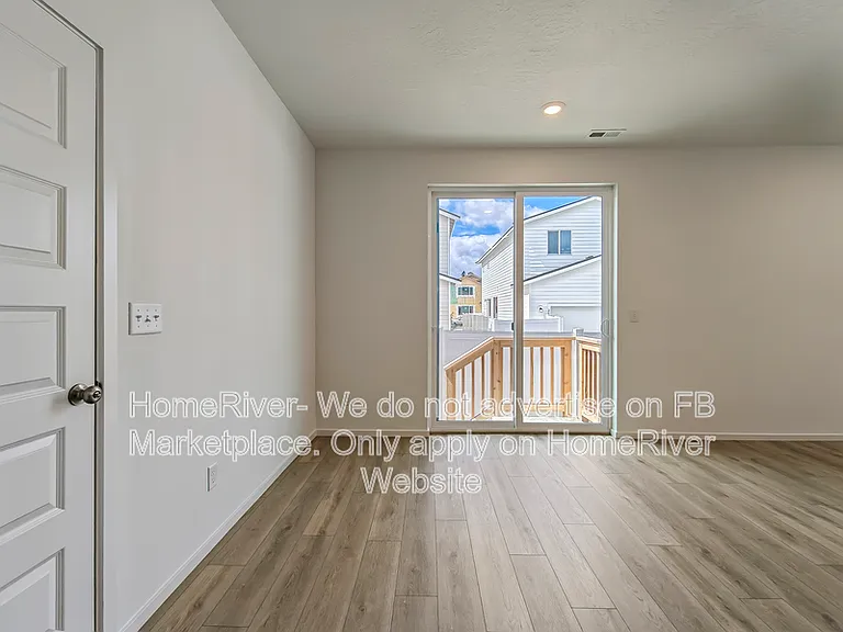 24806 E Coopers Hawk Ln — Photo 5
