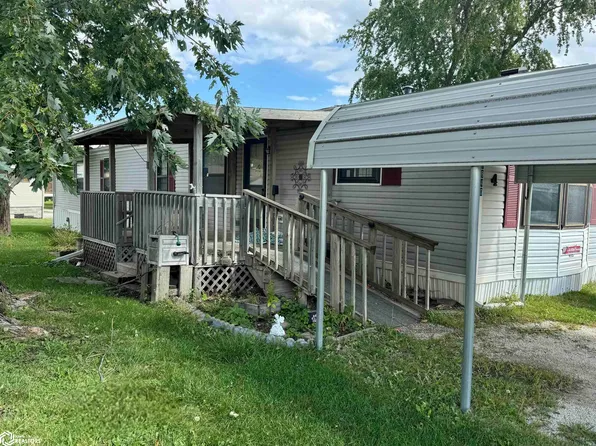 1840 Luther Cir, Creston, IA 50801