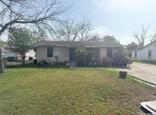 137 N KOWALD LN, New Braunfels, TX 78130