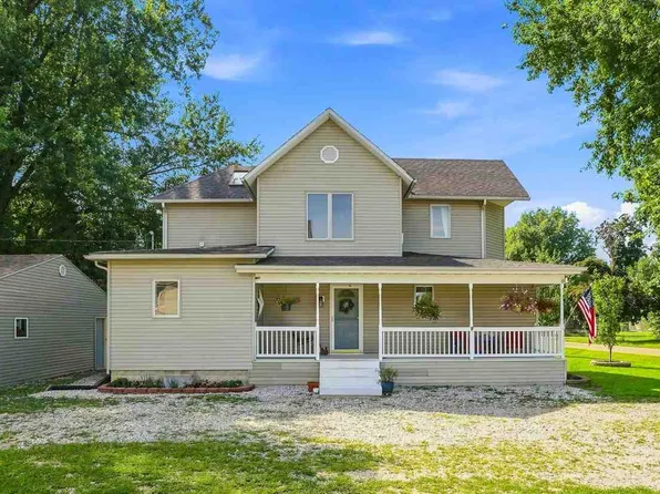 304 W Main St, Brighton, IA 52540