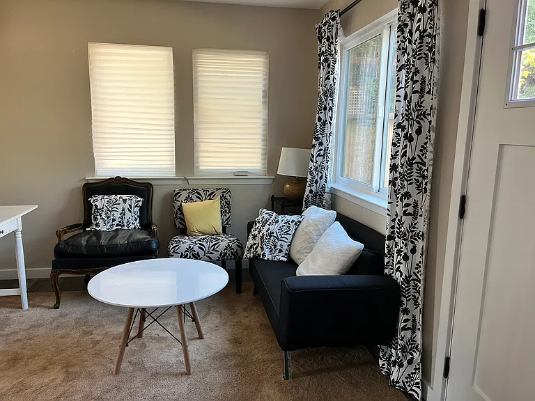 906 Mustang Ct #2 — Photo 9