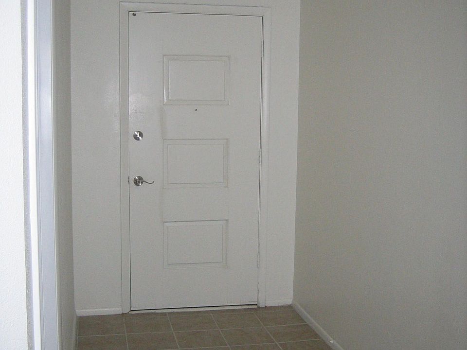 1st image of 1637 E Donner Dr
