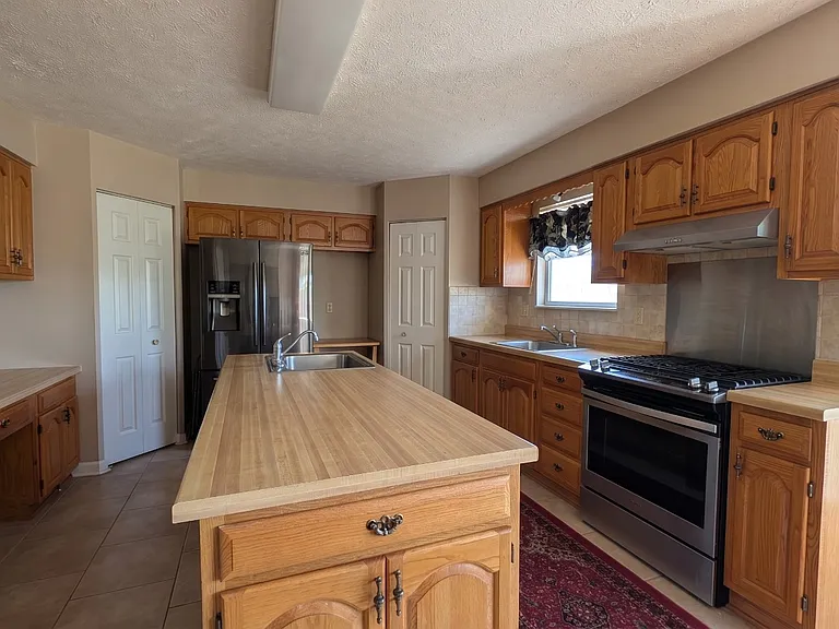 3129 Westwind Dr — Photo 17