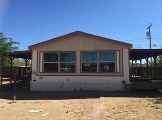 3585 E Robin Ln, Kingman, AZ 86409