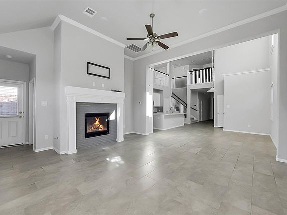 5th image of 15215 Westburn Loch Drive