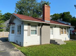 38918 N Sheridan Rd, Beach Park, IL 60099