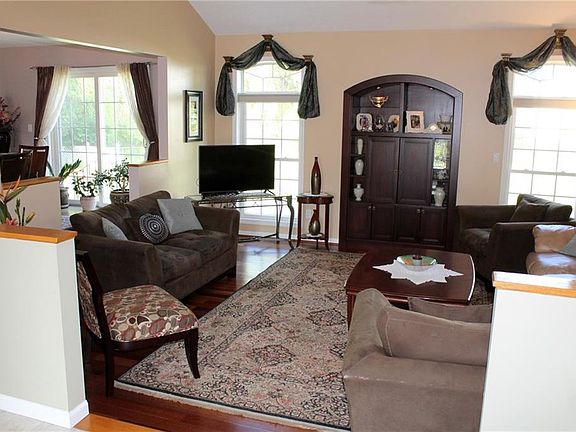 5th image of 50 Shara Pl