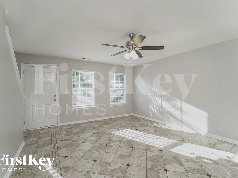 11303 Joe Morrison Ln — Photo 4