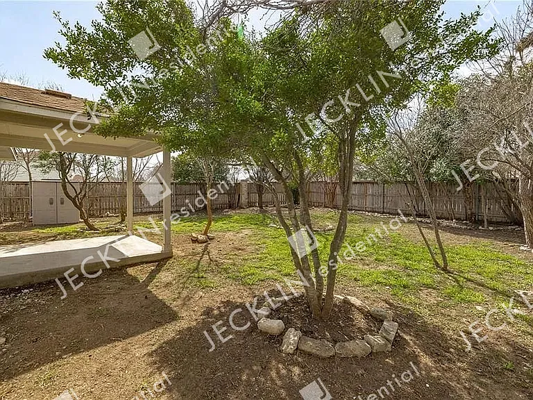 1208 Dillon Lake Bnd — Photo 23